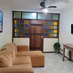 Casa Com Piscina Em Cabo Frio/Rj