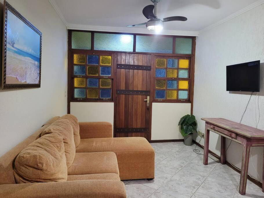 Casa Com Piscina Em Cabo Frio/rj *